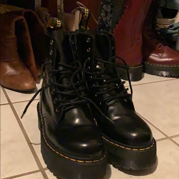 doc martens womens 9